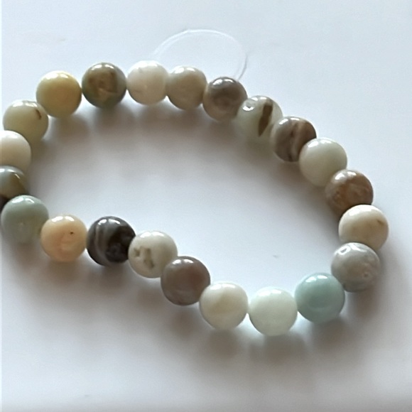 Amazonite Crystal Stretch Bracelet 8mm - Picture 9 of 10